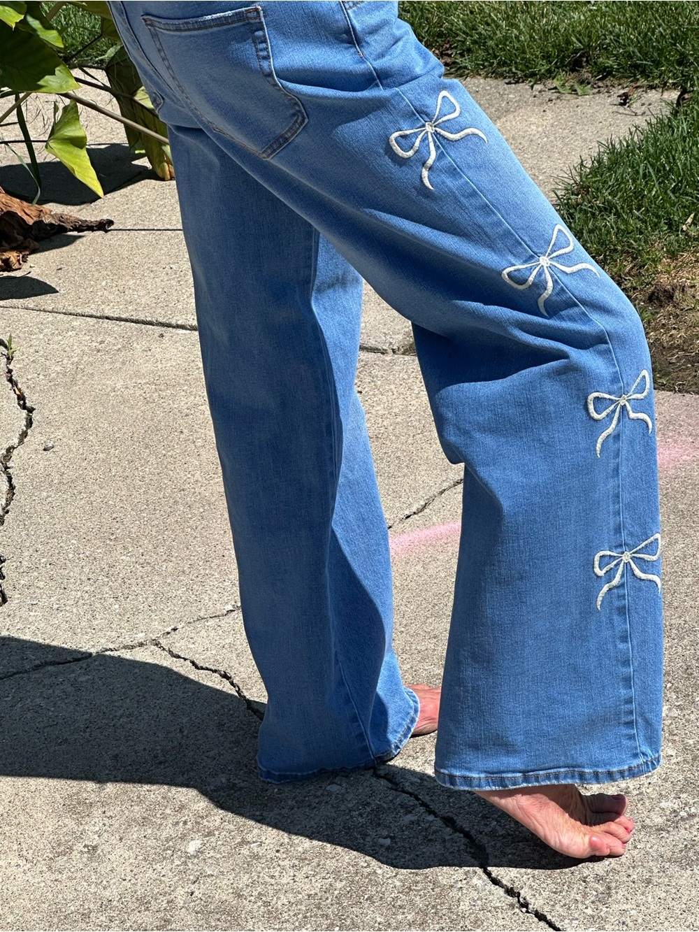 Flying Angel women’s jeans, wide leg high rise, like new, size, 7.